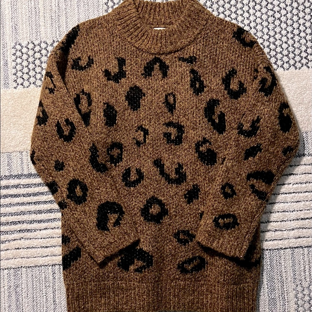 Universal Thread Sweater